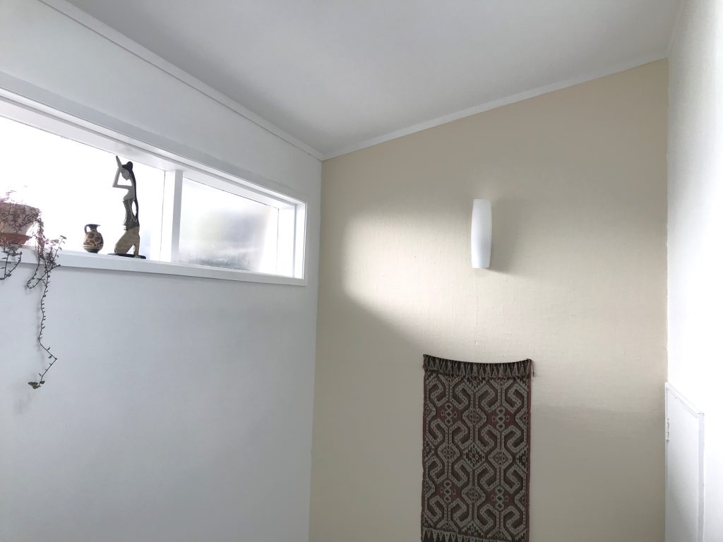 Feature wall block paint